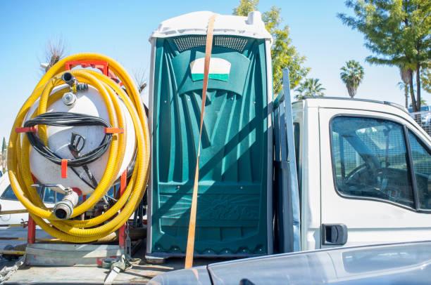 Porta potty delivery and setup in Grand Terrace, CA